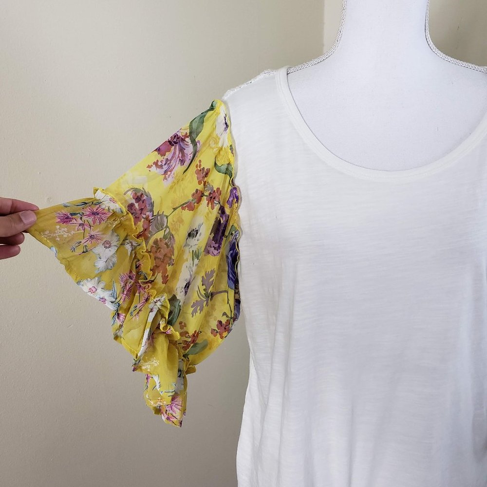 Umgee Knit Ruffle Sleeve Front Tie Top White Large - Picture 3 of 12